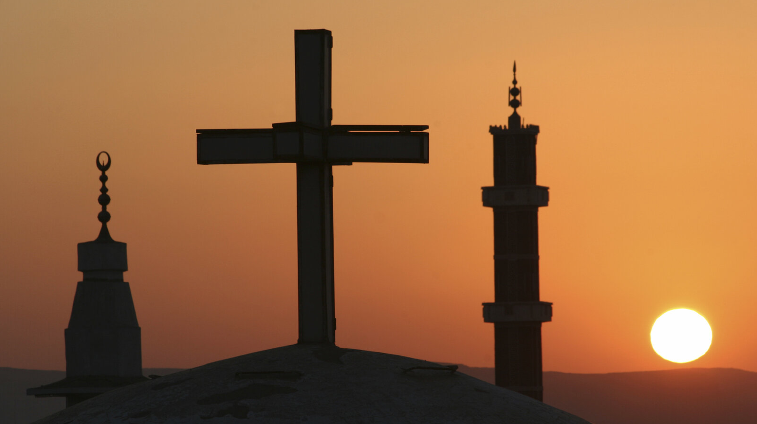 Alguns tentam provar a existência de Deus, outros que a terra é